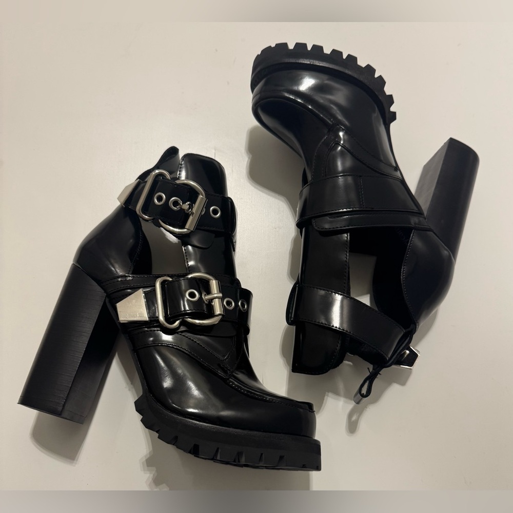 Jeffrey Campbell Craven Buckle Strap Bootie - Picture 12 of 16